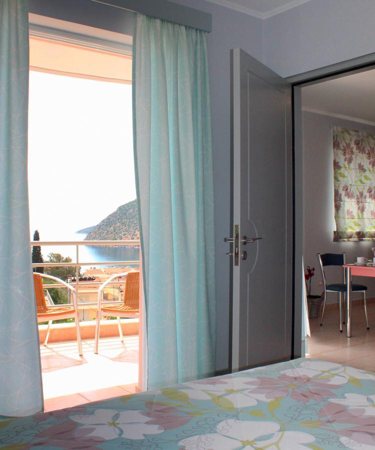 Amaryllis Hotel Apartments Tolón Zimmer foto