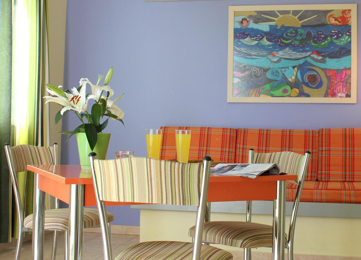 Amaryllis Hotel Apartments Tolón Zimmer foto