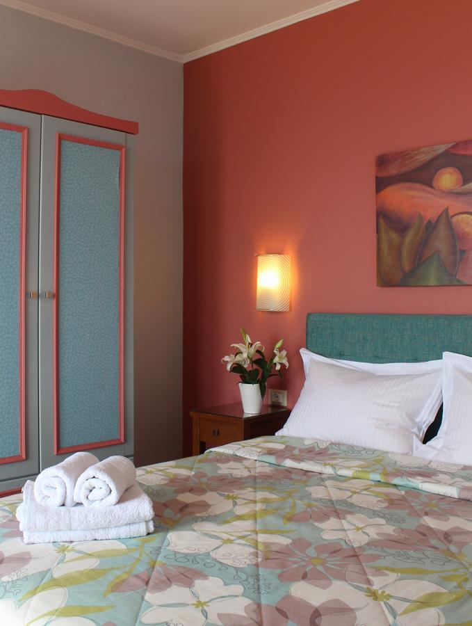Amaryllis Hotel Apartments Tolón Zimmer foto